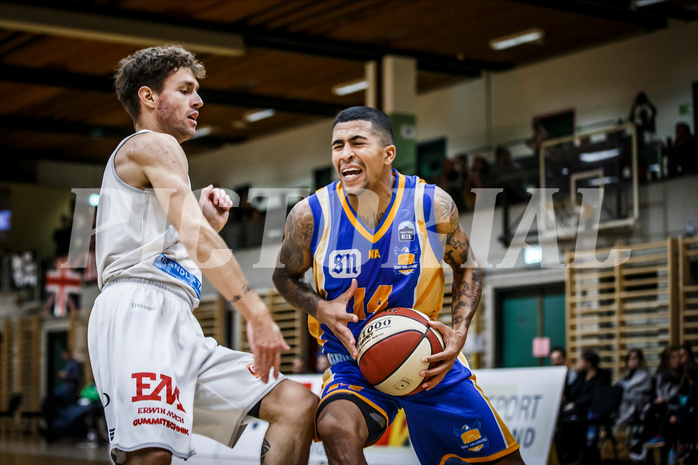Basketball, Basketball Zweite Liga, Grunddurchgang 4.Runde, Mattersburg Rocks, BBU Salzburg, R. De La Cruz (14)