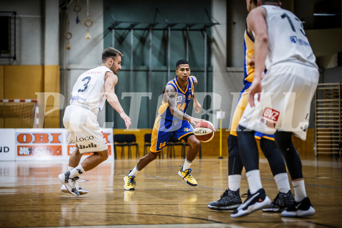 Basketball, Basketball Zweite Liga, Grunddurchgang 4.Runde, Mattersburg Rocks, BBU Salzburg, R. De La Cruz (14)