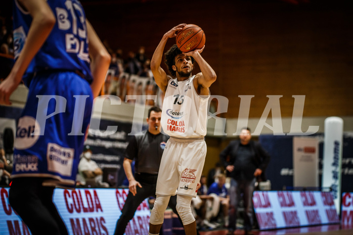 Basketball, Basketball Austria, Cup Final Four 2021/22 
Halbfinale 1, BBC Nord Dragonz, Oberwart Gunners, Kyran Jordan Mc Clure (13)