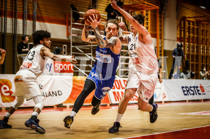 Basketball, Basketball Austria, Cup Final Four 2021/22 
Halbfinale 1, BBC Nord Dragonz, Oberwart Gunners, Travis Atson (4)
