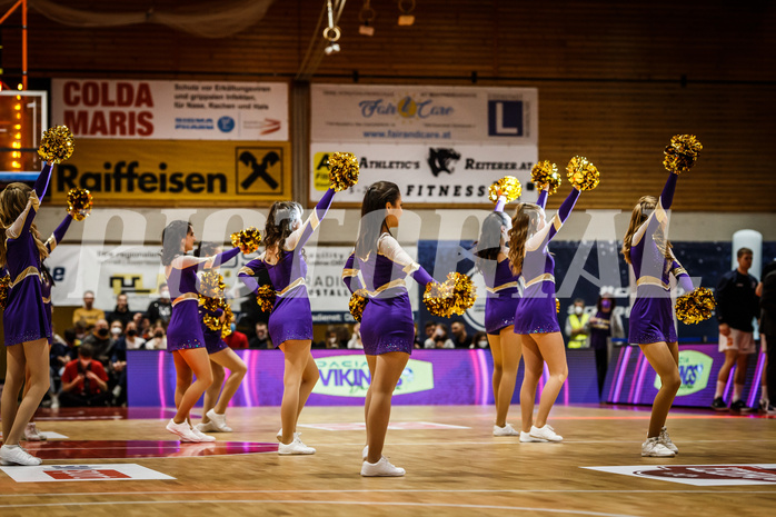 Basketball, Basketball Austria, Cup Final Four 2021/22 
Halbfinale 1, BBC Nord Dragonz, Oberwart Gunners, #featured dancers