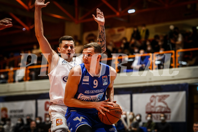 Basketball, Basketball Austria, Cup Final Four 2021/22 
Halbfinale 1, BBC Nord Dragonz, Oberwart Gunners, Edi Patekar (9)