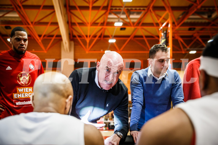Basketball, Basketball Austria, Cup Final Four 2021/22 
Halbfinale 2, BC Vienna, Gmunden Swans, Aramis Naglic (Head Coach)