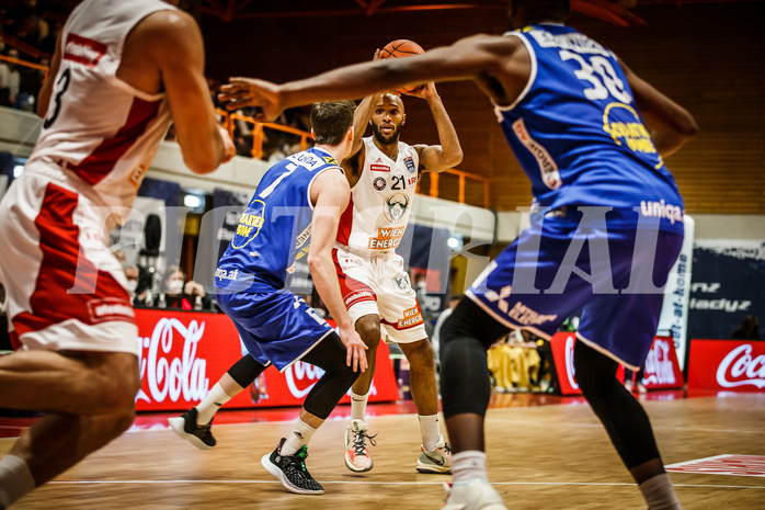 Basketball, Basketball Austria, Cup Final Four 2021/22 
Halbfinale 2, BC Vienna, Gmunden Swans, Andre Jones (21)