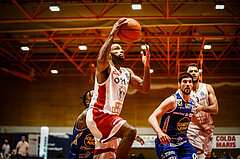 Basketball, Basketball Austria, Cup Final Four 2021/22 
Halbfinale 2, BC Vienna, Gmunden Swans, Andre Jones (21)
