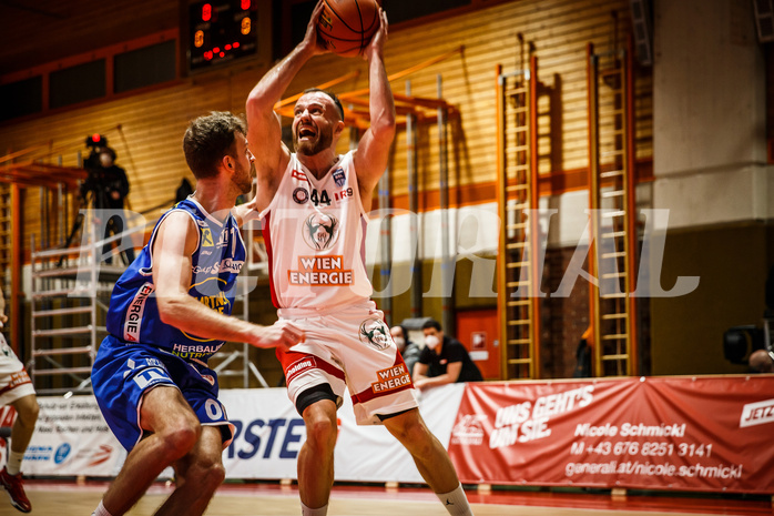 Basketball, Basketball Austria, Cup Final Four 2021/22 
Halbfinale 2, BC Vienna, Gmunden Swans, Enis Murati (44)