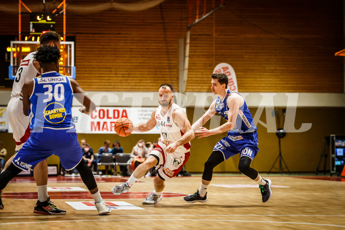 Basketball, Basketball Austria, Cup Final Four 2021/22 
Halbfinale 2, BC Vienna, Gmunden Swans, Enis Murati (44)