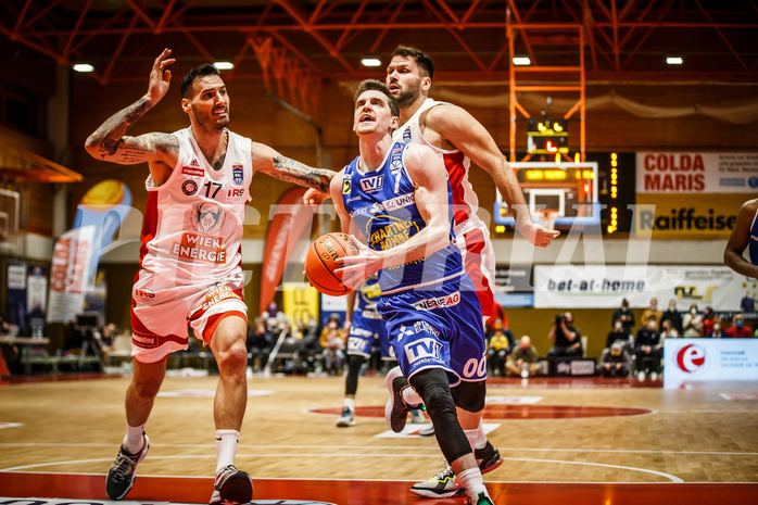 Basketball, Basketball Austria, Cup Final Four 2021/22 
Halbfinale 2, BC Vienna, Gmunden Swans, Benedikt Güttl (7)