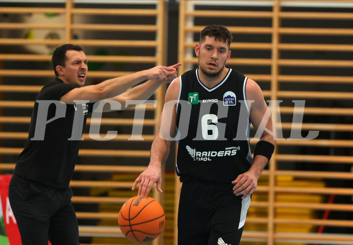 Basketball Zweite Liga 2023/24, Playoff, Viertelfinale Spiel 1 Union Deutsch Wagram Aligators vs. Raiders Tirol


