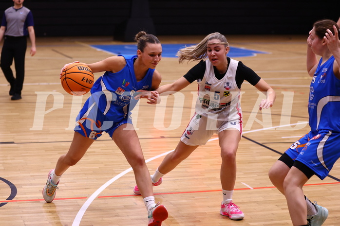 03.03.2024, Graz, Raiffeisen Sportpark, Basketball Damen Superliga 2023/24, Grunddurchgang 14.Runde, UBSC-DBBC Graz - DBB OCS Diamond Ladies Wels ,  