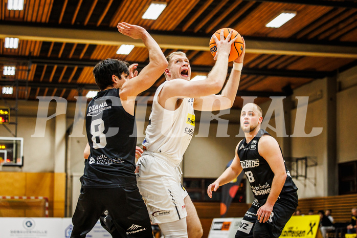 Basketball, Basketball Zweite Liga 2024/25, Grunddurchgang 13.Runde, Mattersburg Rocks, Güssing Blackbirds, Asdren Drew Koka (22)