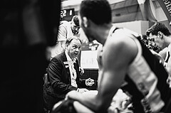 Basketball, Win2Day Superliga 2022/23, Grunddurchgang 8.Runde, Vienna Timberwolves, Gmunden Swans, Anton Mirolybov (Head Coach)