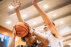 Basketball, Win2Day Superliga 2022/23, Grunddurchgang 8.Runde, Vienna Timberwolves, Gmunden Swans, Urald King (20)