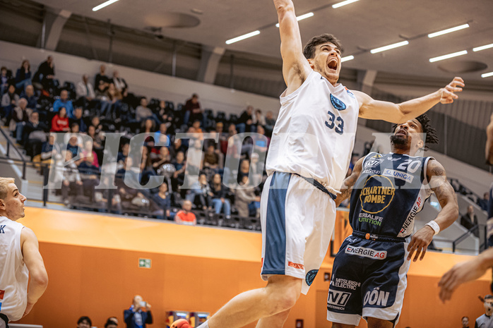 Basketball, Win2Day Superliga 2022/23, Grunddurchgang 8.Runde, Vienna Timberwolves, Gmunden Swans, Chris Vogt (33)