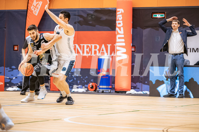 Basketball, Win2Day Superliga 2022/23, Grunddurchgang 8.Runde, Vienna Timberwolves, Gmunden Swans, Daniel Friedrich (6)