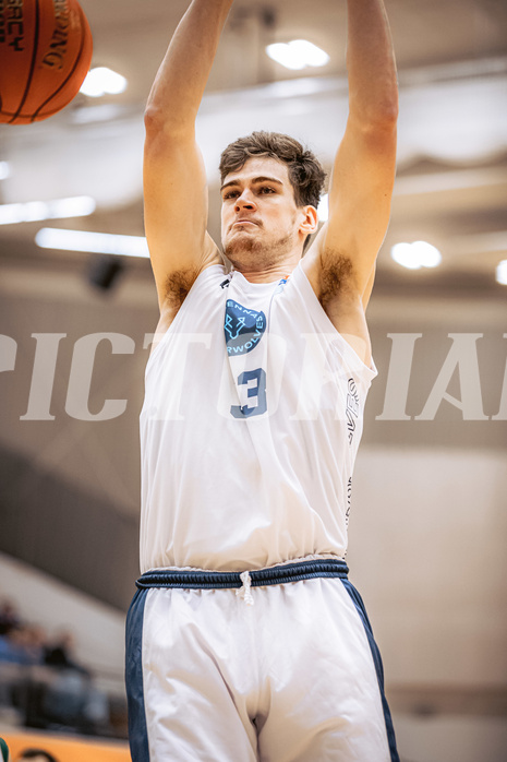 Basketball, Win2Day Superliga 2022/23, Grunddurchgang 8.Runde, Vienna Timberwolves, Gmunden Swans, Chris Vogt (33)