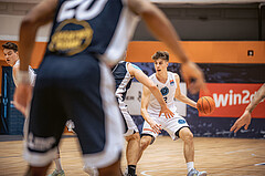 Basketball, Win2Day Superliga 2022/23, Grunddurchgang 8.Runde, Vienna Timberwolves, Gmunden Swans, Jakob Lohr (12)