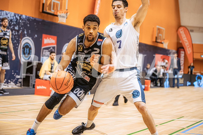 Basketball, Win2Day Superliga 2022/23, Grunddurchgang 8.Runde, Vienna Timberwolves, Gmunden Swans, Zachary Charles (2)