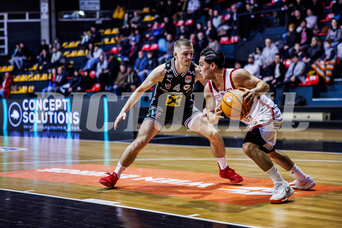 Basketball, Win2Day Superliga 2024/25, Grunddurchgang 17.Runde, BC Vienna, Flyers Wels, Gavrilo Tepic (4), Mustafa Hassan Zadeh (5)