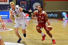 Basketball Superliga 2020/21, Grunddurchgang 8. Runde Flyers Wels vs. BC Vienna, Tomas Rimsa (13), Jason Detrick (19),

