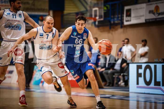 Basketball, bet-at-home Basketball Superliga 2021/22, Grunddurchgang Runde 14, Oberwart Gunners, Vienna D.C. Timberwolves, Paul Rotter (66)