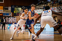 Basketball, bet-at-home Basketball Superliga 2021/22, Grunddurchgang Runde 14, Oberwart Gunners, Vienna D.C. Timberwolves, Jakob Lohr (12)