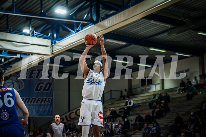 Basketball, bet-at-home Basketball Superliga 2021/22, Grunddurchgang Runde 14, Oberwart Gunners, Vienna D.C. Timberwolves, Rob Howard (5)