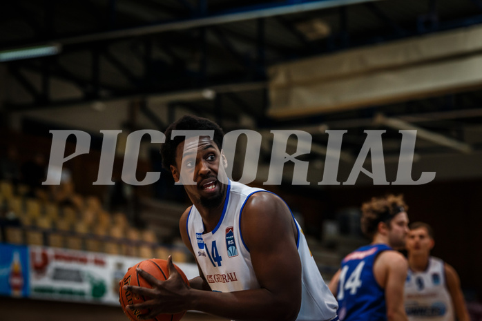 Basketball, bet-at-home Basketball Superliga 2021/22, Grunddurchgang Runde 14, Oberwart Gunners, Vienna D.C. Timberwolves, Emondre Rickman (14)