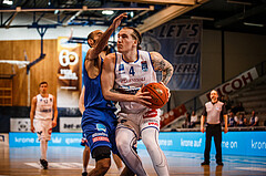 Basketball, bet-at-home Basketball Superliga 2021/22, Grunddurchgang Runde 14, Oberwart Gunners, Vienna D.C. Timberwolves, Travis Atson (4)