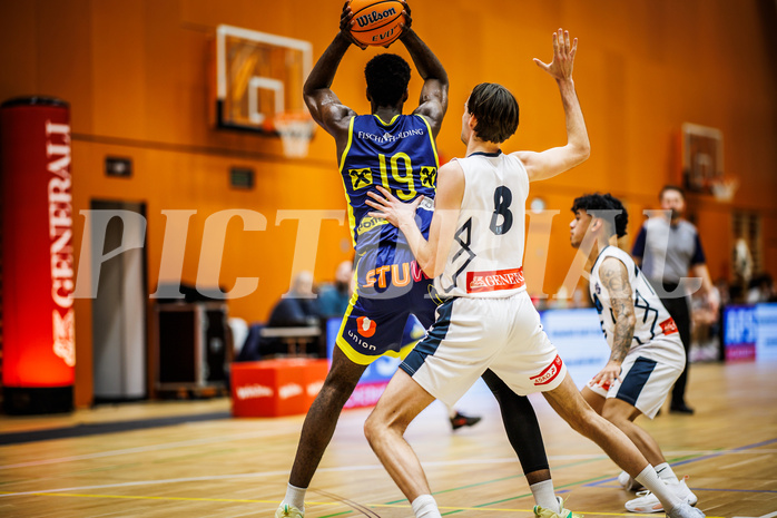 Basketball, Basketball Zweite Liga 2024/25, Grunddurchgang 17.Runde, Vienna Timberwolves, Future Team Steiermark, Simon Okoro (19), Vincent Balau (8)