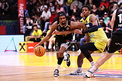 28.04.2024, Graz, Raiffeisen Sportpark Graz, Basketball Superliga 2023/24, Playoffs, Viertelfinale, Spiel 4, UBSC Raiffeisen Graz - Raiffeisen Flyers Wels 
