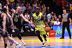 28.04.2024, Graz, Raiffeisen Sportpark Graz, Basketball Superliga 2023/24, Playoffs, Viertelfinale, Spiel 4, UBSC Raiffeisen Graz - Raiffeisen Flyers Wels 