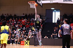 28.04.2024, Graz, Raiffeisen Sportpark Graz, Basketball Superliga 2023/24, Playoffs, Viertelfinale, Spiel 4, UBSC Raiffeisen Graz - Raiffeisen Flyers Wels 