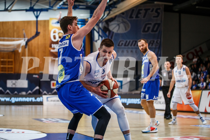 Basketball, Admiral Basketball Superliga 2019/20, Grunddurchgang 11.Runde, Gunners Oberwart, Gmunden Swans, Andrius Mikutis (5)