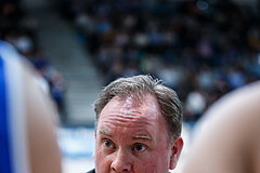 Basketball, Admiral Basketball Superliga 2019/20, Grunddurchgang 11.Runde, Gunners Oberwart, Gmunden Swans, Anton Mirolybov (Head Coach)