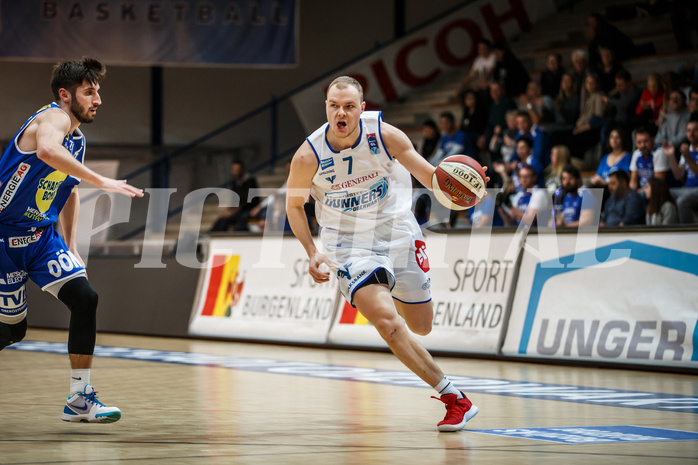 Basketball, Admiral Basketball Superliga 2019/20, Grunddurchgang 11.Runde, Gunners Oberwart, Gmunden Swans, Sebastian Käferle (7)