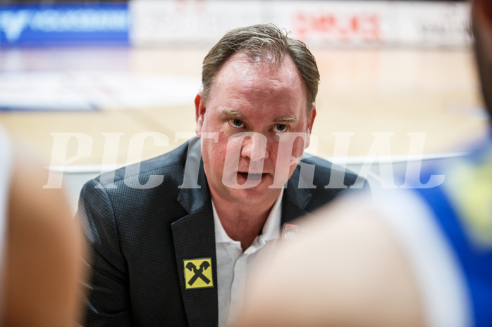 Basketball, Admiral Basketball Superliga 2019/20, Grunddurchgang 11.Runde, Gunners Oberwart, Gmunden Swans, Anton Mirolybov (Head Coach)