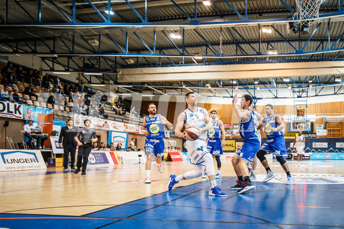 Basketball, Admiral Basketball Superliga 2019/20, Grunddurchgang 11.Runde, Oberwart Gunners, Gmunden Swans, Andrius Mikutis (5)