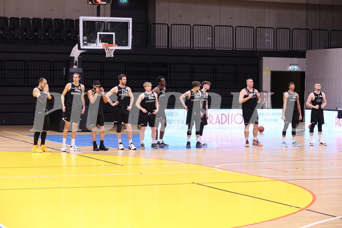 22.01.2023, Graz, Raiffeisen Sportpark Graz, Basketball Zweite Liga 2022/23, Grunddurchgang, Runde 13, Future Team Steiermark vs. Basket Flames