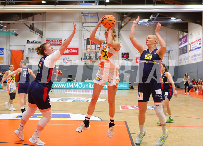 Basketball Damen Superliga 2023/24, Grunddurchgang Spiel 4 BK Duchess Klosterneuburg vs. SKN St.Pölten


