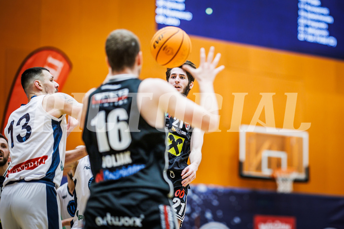Basketball, Win2Day Superliga 2023/24, Grunddurchgang 11.Runde, Vienna Timberwolves, Flyers Wels, Elvir Jakupovic (21)