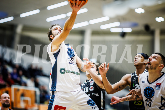 Basketball, Win2Day Superliga 2023/24, Grunddurchgang 11.Runde, Vienna Timberwolves, Flyers Wels, Oscar Schmit (36)