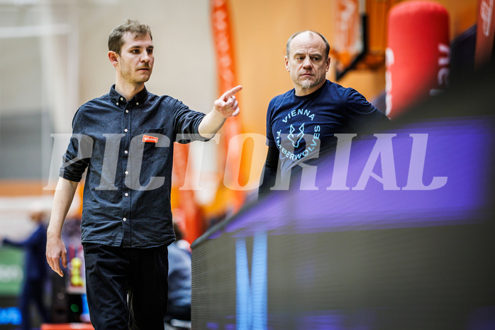 Basketball, Win2Day Superliga 2023/24, Grunddurchgang 11.Runde, Vienna Timberwolves, Flyers Wels, Justin Schlünken (Head Coach)