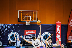 Basketball, Win2Day Superliga 2023/24, Grunddurchgang 11.Runde, Vienna Timberwolves, Flyers Wels, Ziga Fifolt (13), Renato Poljak (16)