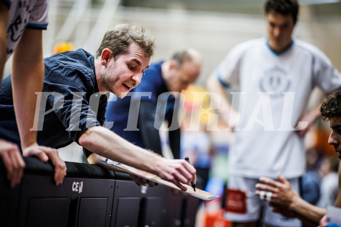 Basketball, Win2Day Superliga 2023/24, Grunddurchgang 11.Runde, Vienna Timberwolves, Flyers Wels, Justin Schlünken (Head Coach)