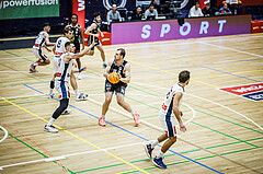 Basketball, Win2Day Superliga 2023/24, Grunddurchgang 11.Runde, Vienna Timberwolves, Flyers Wels, Renato Poljak (16)