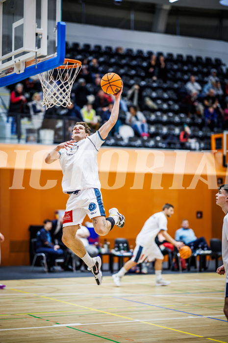 Basketball, Win2Day Superliga 2023/24, Grunddurchgang 11.Runde, Vienna Timberwolves, Flyers Wels, Elias Wlasak (8)