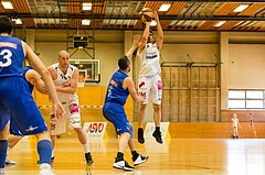Basketball, 2.Bundesliga, Playoff VF Spiel 1, Mattersburg Rocks, Vienna D.C. Timberwolves, Stefan ULREICH (11), David Geisler (5)