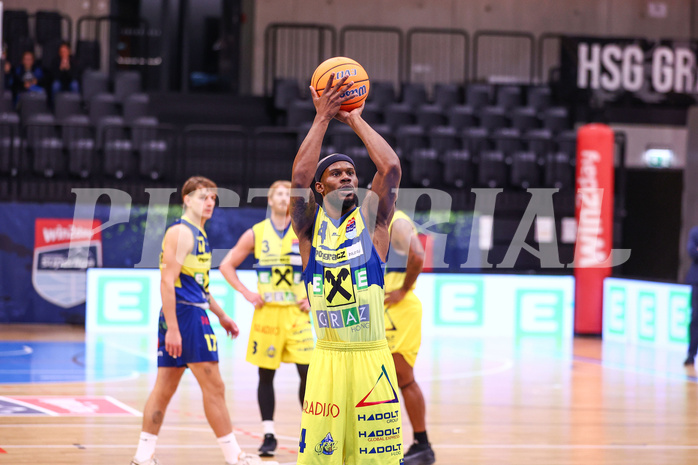 18.10.2024, Graz, Raiffeisen Sportpark Graz, Basketball Superliga 2024/25, Grunddurchgang, Runde 4, UBSC Raiffeisen Graz - BK IMMOunited Dukes