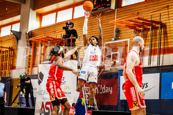 Basketball, win2day Basketball Superliga 2024/25, Playoffs Viertelfinale 2. Spiel
, BBC Nord Dragonz, Flyers Wels, Rayshawn Mart (3)